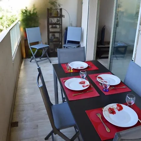 Palmeraie Apartment *